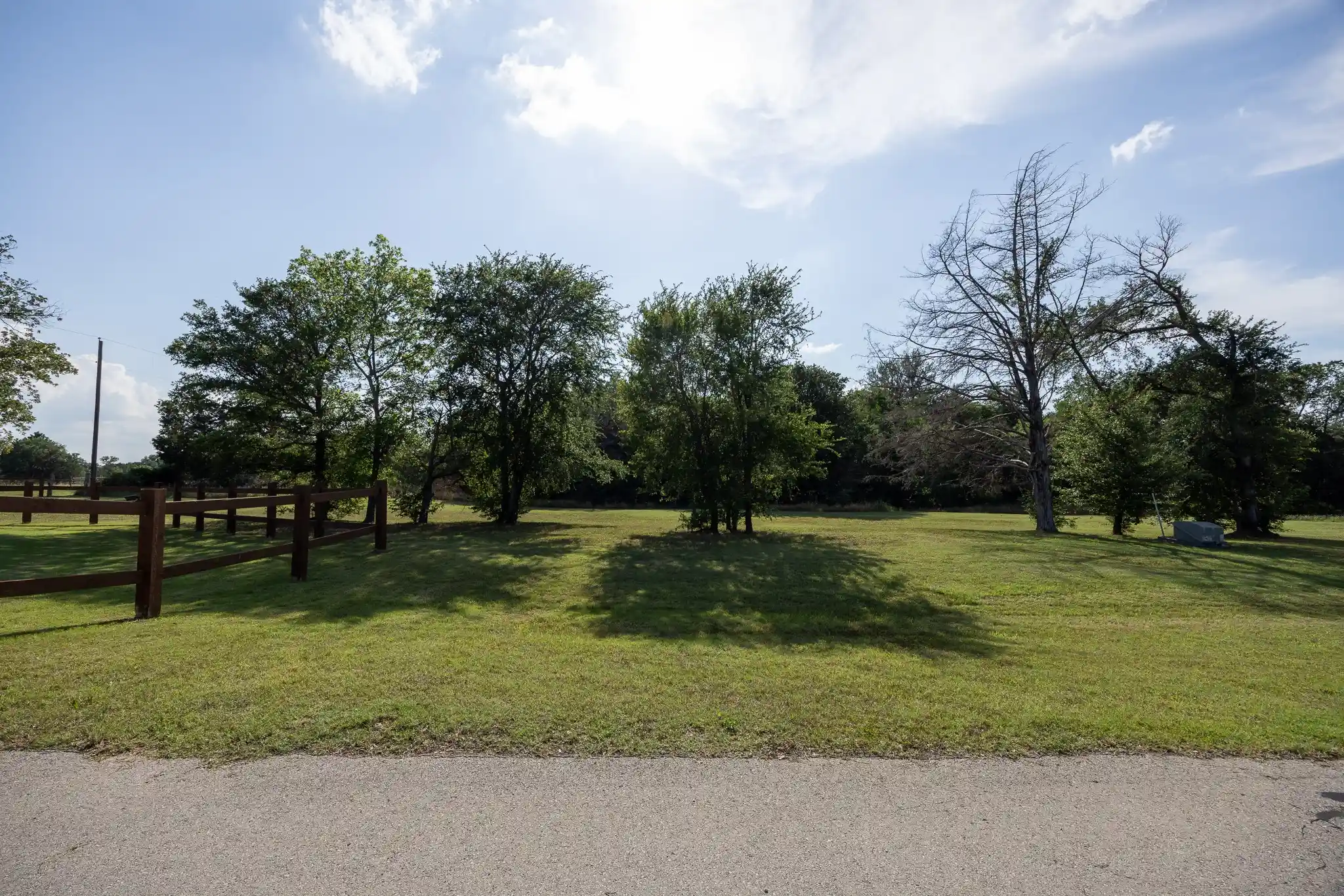 Photo 1 of Land for sale at Lot 1 Diamond Point, Corsicana, TX 75109 | MLS# 21285161 | Listing updated on 2026-05-31