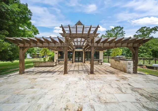 Homes for sale in Hawkins, TX | 1122 County Road 3750, Hawkins, TX 75765 | MLS# 21283709