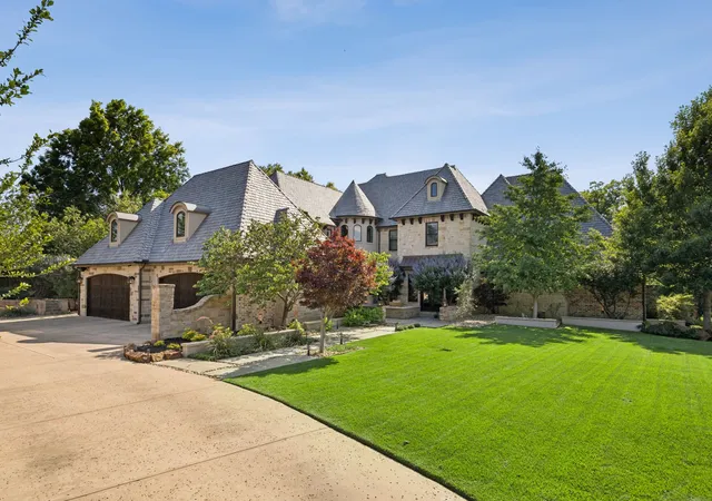 Homes for sale in Keller, TX | 1500 Glenmeade Ct, Keller, TX 76262 | MLS# 21282272