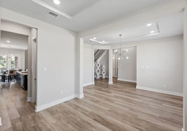 Photo 4 of Single family home for sale at 1938 Silver Creek Ln, Cedar Hill, TX 75104 | MLS# 21284199 | Listing updated on 2026-09-19
