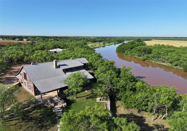 Homes for sale in Lueders, TX | 2990 Cr 205, Lueders, TX 79533 | MLS# 21285142