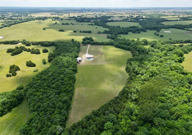 Homes for sale in Sumner, TX | 1524 County Road 34520, Sumner, TX 75486 | MLS# 21251045