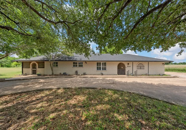 Photo 1 of Single family home for sale at 5444 Old Lorena Rd Rd, Lorena, TX 76655 | MLS# 21285226 | Listing updated on 2026-08-24