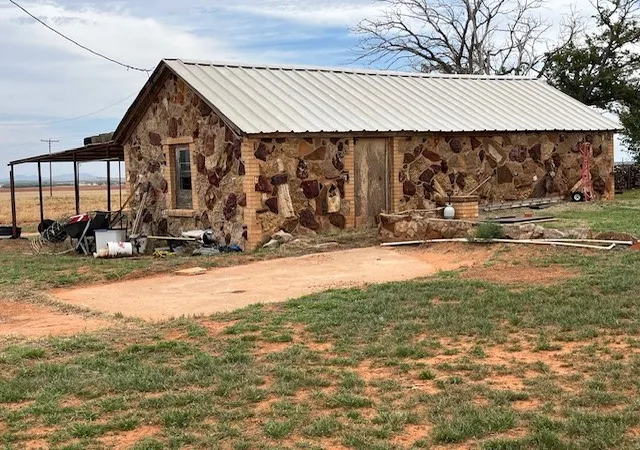 Homes for sale in Rotan, TX | 758 County Road 317, Rotan, TX 79546 | MLS# 21285300
