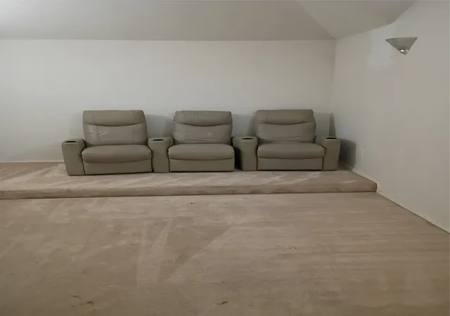Photo 3 of Single family home for sale at 7817 Longbow Ln, Arlington, TX 76002 | MLS# 21285120 | Listing updated on 2026-09-27