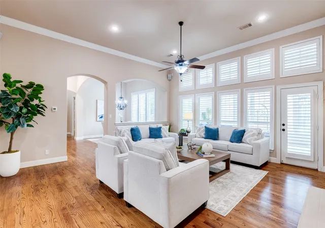 Photo 3 of Single family home for sale at 5652 Swisher Cir, Frisco, TX 75034 | MLS# 21276464 | Listing updated on 2026-09-17