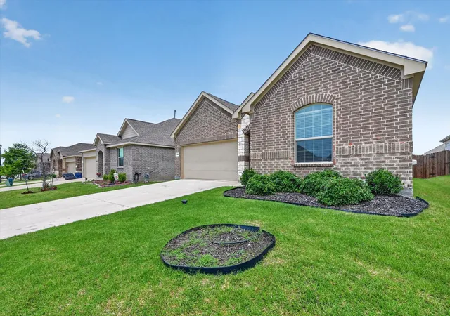 Photo 3 of Single family home for sale at 1106 Daffodil St, Princeton, TX 75407 | MLS# 21284230 | Listing updated on 2026-10-07