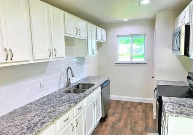1st image of 2536 Rutherford, Irving, TX 75062 | MLS# 21285323