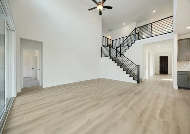 2nd image of 11169 Roxburgh Rd, Haslet, TX 76052 | MLS# 21285282