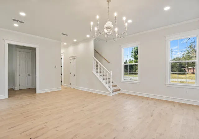 Photo 3 of Single family home for sale at 655 N Soda St, Jefferson, TX 75657 | MLS# 21285392 | Listing updated on 2026-07-08