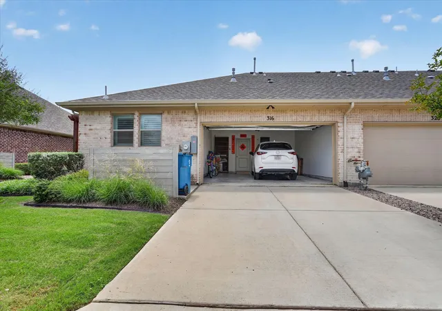 Homes for sale in Argyle, TX | 316 Harvest Wy, Argyle, TX 76226 | MLS# 21280619