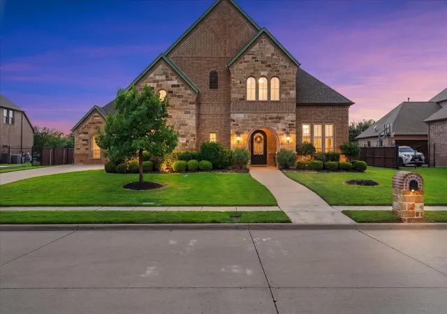 Homes for sale in Colleyville, TX | 6200 Emmas Ct, Colleyville, TX 76034 | MLS# 21282031