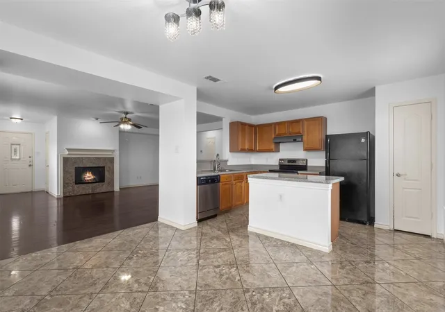 Photo 3 of Single family home for sale at 6163 Balcony Ln, Dallas, TX 75241 | MLS# 21280084 | Listing updated on 2026-08-22