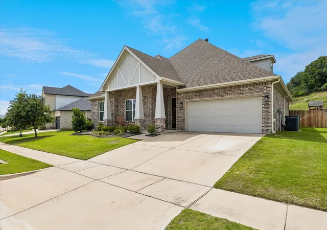 2nd image of 215 E Furlong, Willow Park, TX 76087 | MLS# 21283250