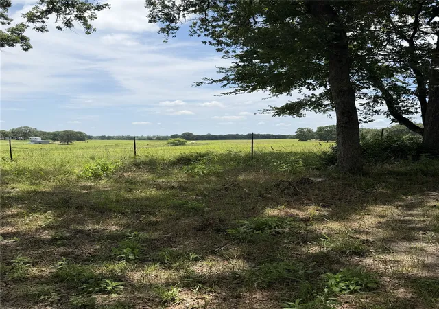 Photo 4 of Sale Pending at 482 Lcr 794, Groesbeck, TX 76642 | MLS# 21284649 | Listing updated on 2026-08-03