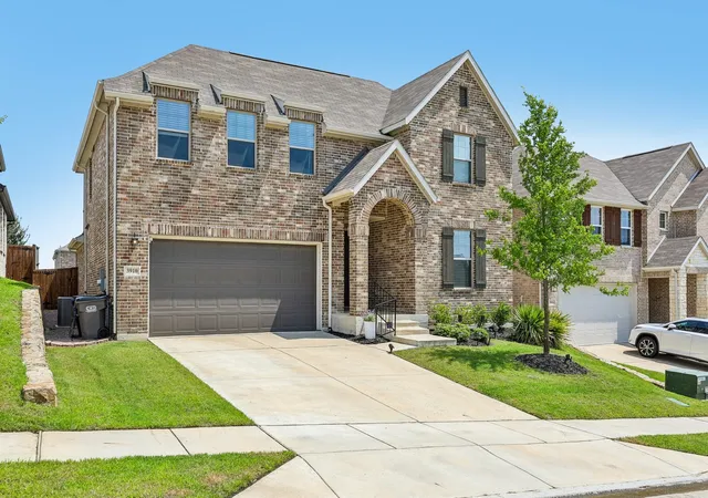 3rd image of 3910 Aventino Ct, Sachse, TX 75048 | MLS# 21282636
