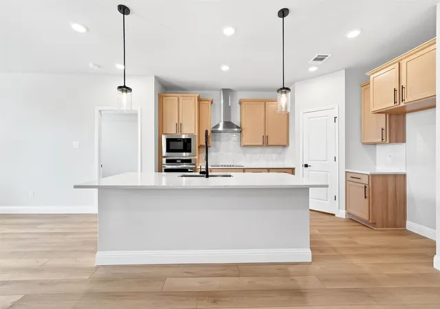 Photo 4 of Single family home for sale at 1605 Shenandoah Trl, Anna, TX 75409 | MLS# 21285659 | Listing updated on 2026-10-07