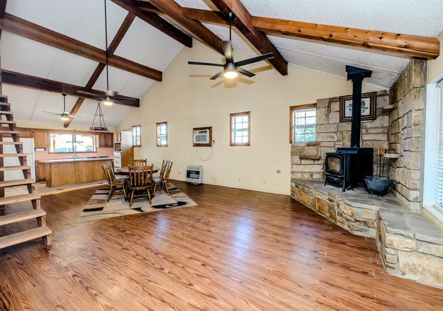 Homes for sale in Possum Kingdom Lake, TX | 513 Fm 2353 N, Possum Kingdom Lake, TX 76449 | MLS# 21285588