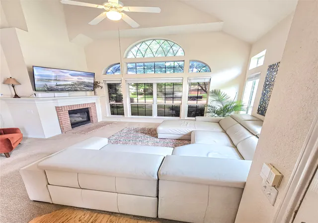 Photo 1 of Single family home for sale at 6846 Winston Dr, Frisco, TX 75035 | MLS# 21285643 | Listing updated on 2026-08-19