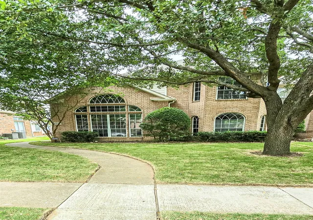 Photo 3 of Single family home for sale at 6846 Winston Dr, Frisco, TX 75035 | MLS# 21285643 | Listing updated on 2026-08-19