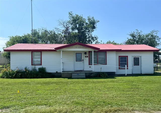 Homes for sale in Santo, TX | 57 W Palo Pinto St, Santo, TX 76472 | MLS# 21285420