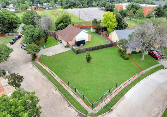 Photo 2 of Sale Pending at 2804 Miller Pl, Mesquite, TX 75150 | MLS# 21285406 | Listing updated on 2026-07-11