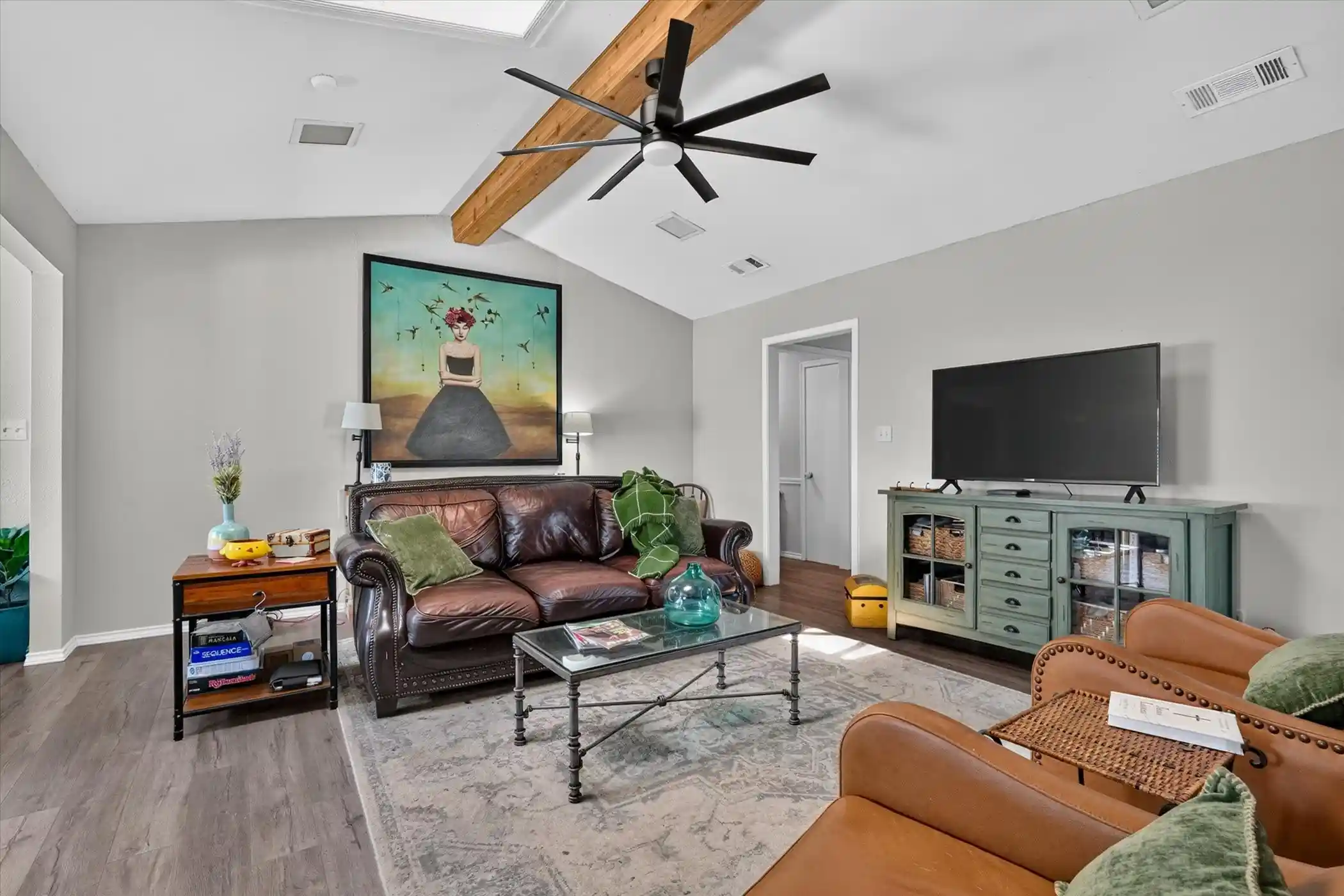 Photo 1 of Single family home for sale at 1502 Meadow Glen St, Richardson, TX 75081 | MLS# 21285786 | Listing updated on 2026-10-13