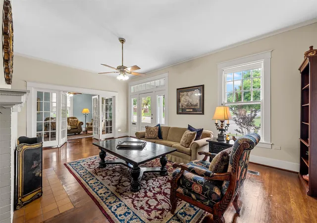 Photo 4 of Single family home for sale at 934 N 19Th St, Waco, TX 76707 | MLS# 21283508 | Listing updated on 2026-08-29