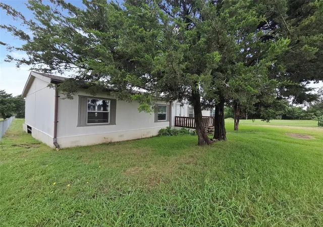 Homes for sale in Whitesboro, TX | 327 County Road 160, Whitesboro, TX 76273 | MLS# 21285815