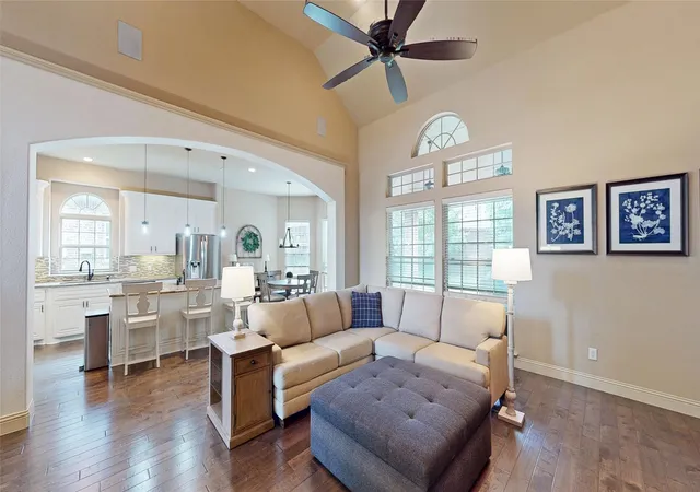 4th image of 2807 Mona Vale Rd, Trophy Club, TX 76262 | MLS# 21285821
