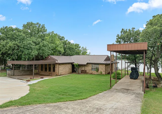 Homes for sale in Nocona, TX | 181 Cortez Dr, Nocona, TX 76255 | MLS# 21285754