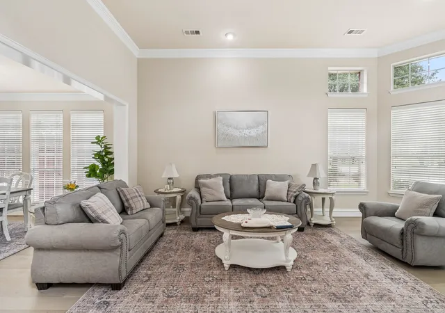 Photo 4 of Single family home for sale at 1649 Mcgee Ln, Carrollton, TX 75010 | MLS# 21283020 | Listing updated on 2026-10-07