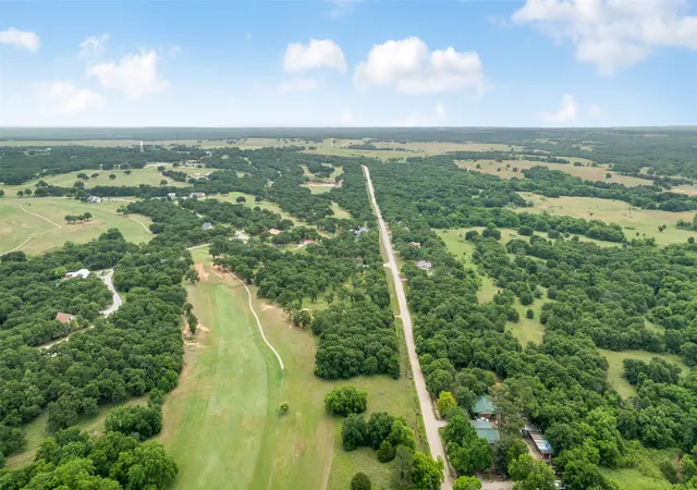 Homes for sale in Nocona, TX | 10 South Ct, Nocona, TX 76255 | MLS# 21285838