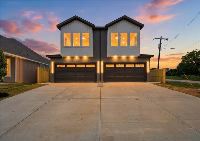 Photo 1 of Multi family home for sale at 3193 & 3195 Stag Rd, Dallas, TX 75241 | MLS# 21285921 | Listing updated on 2026-08-30