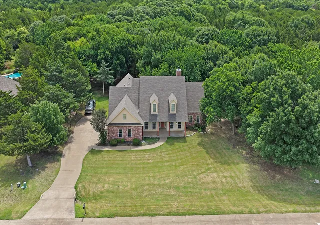 Photo 2 of Sale Pending at 4260 Monroe Dr, Midlothian, TX 76065 | MLS# 21285961 | Listing updated on 2026-07-10