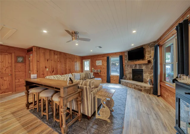 Homes for sale in Pittsburg, TX | 16 County Road 2131, Pittsburg, TX 75686 | MLS# 21283410