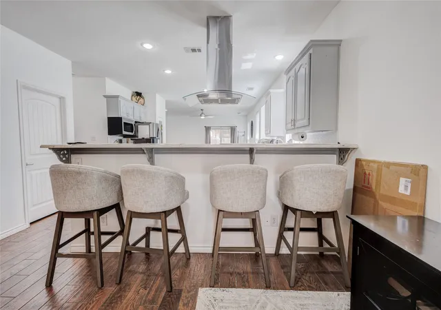 Photo 3 of Single family home for sale at 10844 Hawks Landing Rd, Haslet, TX 76052 | MLS# 21284715 | Listing updated on 2026-08-17
