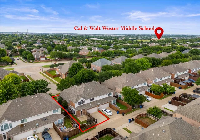 Homes for sale in Frisco, TX | 11393 Chaucer Dr, Frisco, TX 75035 | MLS# 21285818