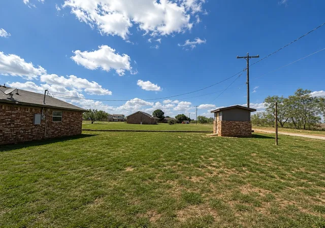 Homes for sale in Sweetwater, TX | 1217 Town Creek Dr, Sweetwater, TX 79556 | MLS# 21285617