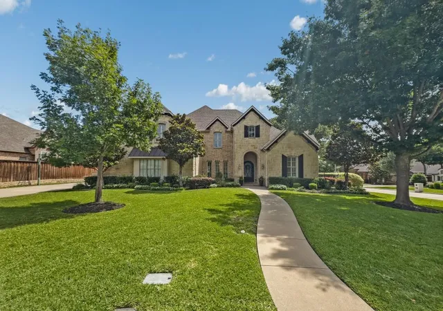 Homes for sale in Mansfield, TX | 1400 Eleanor Rigby Ln, Mansfield, TX 76063 | MLS# 21283852