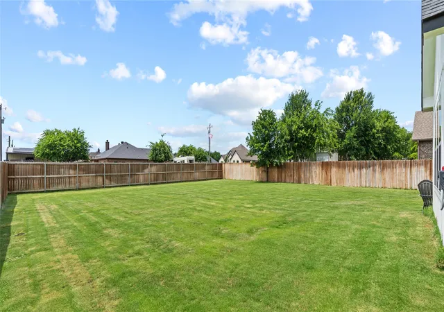 Photo 3 of Single family home for sale at 7825 Cupp Ct, Fort Worth, TX 76126 | MLS# 21285481 | Listing updated on 2026-09-15