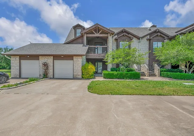 Photo 2 of Condo for sale at 27095 Meadowmore Ct #402, Whitney, TX 76692 | MLS# 21286045 | Listing updated on 2026-07-16