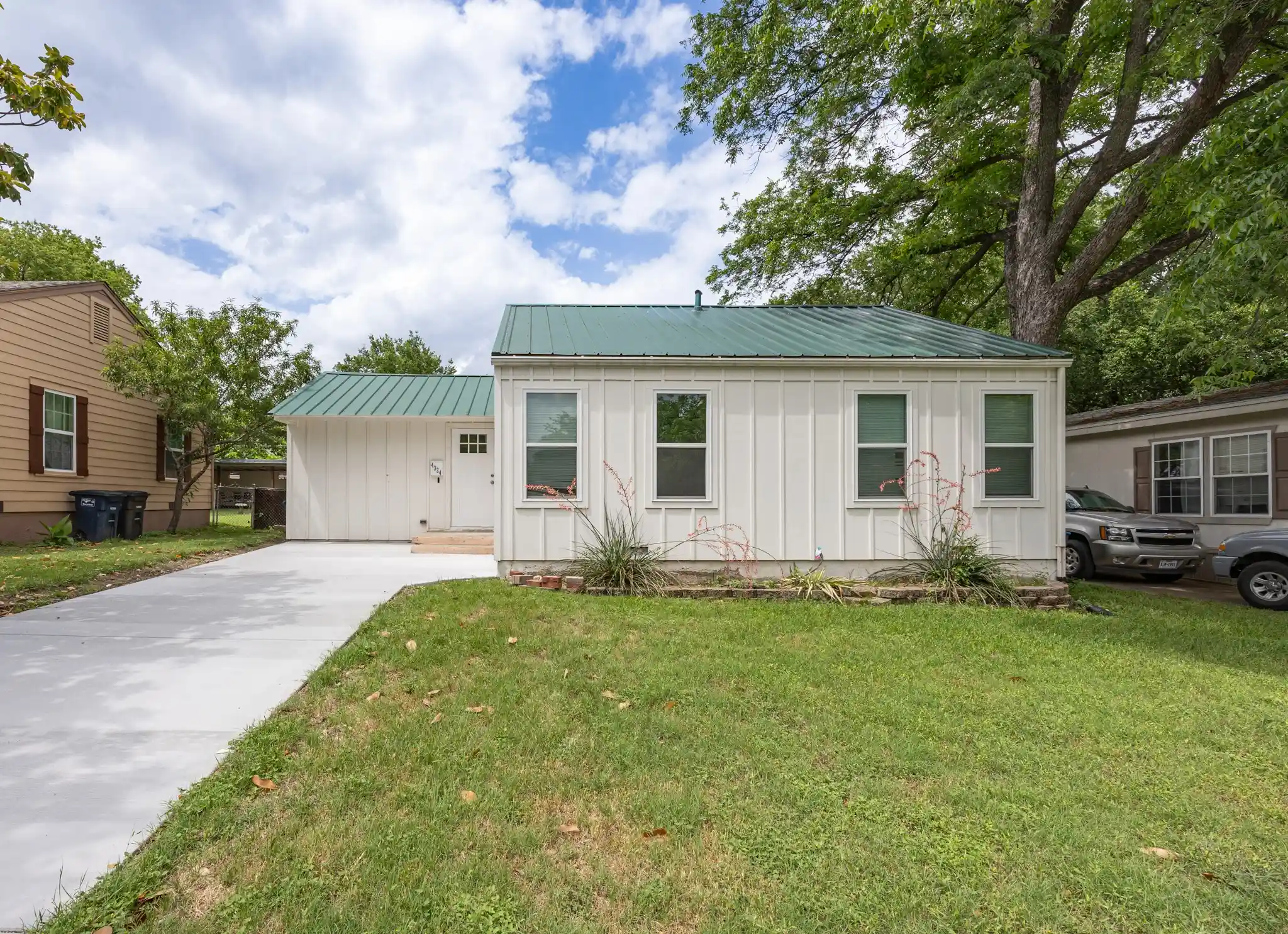 Photo 1 of Single family home for sale at 4324 Geddes Ave, Fort Worth, TX 76107 | MLS# 21286094 | Listing updated on 2026-06-19
