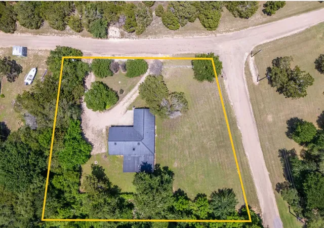 Homes for sale in Whitney, TX | 116 Wild Plum Ln, Whitney, TX 76692 | MLS# 21283875