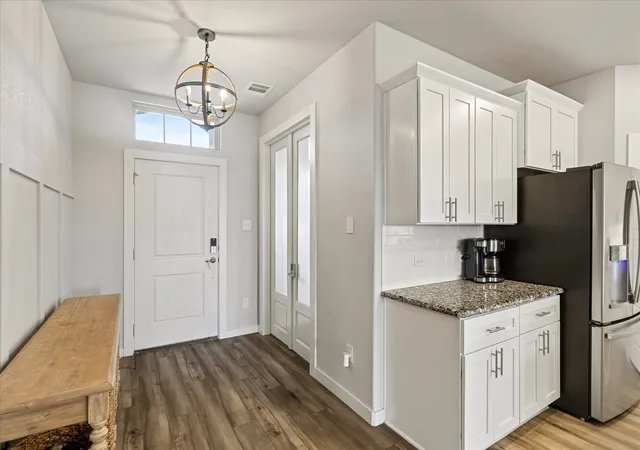Photo 3 of Single family home for sale at 4341 Swallow Dr, Roanoke, TX 76262 | MLS# 21284866 | Listing updated on 2026-09-30