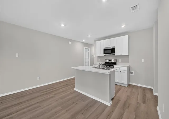Photo 3 of Single family home for sale at 2217 Bakersfield Dr, Crowley, TX 76036 | MLS# 21284942 | Listing updated on 2026-08-05
