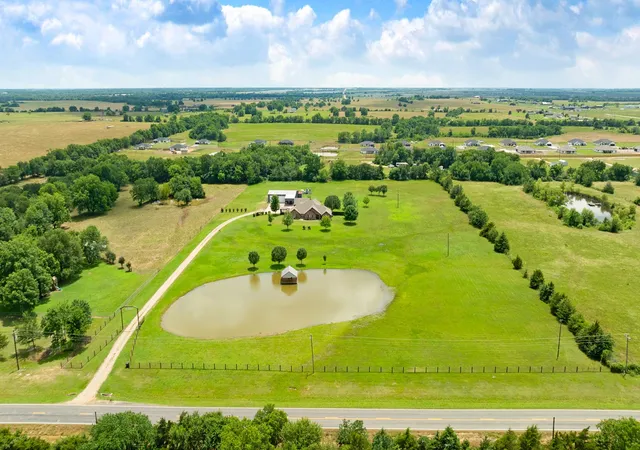 Photo 3 of Single family home for sale at 4141 Farm Road 2820, Sumner, TX 75486 | MLS# 21286109 | Listing updated on 2026-07-06