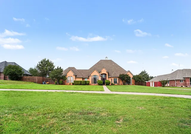 Photo 2 of Single family home for sale at 3951 Joe Wilson Rd Rd, Midlothian, TX 76065 | MLS# 21284032 | Listing updated on 2026-06-21