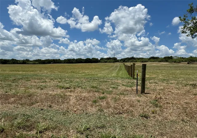 Homes for sale in Bridgeport, TX | 262 Cr 3735 Rd, Bridgeport, TX 76426 | MLS# 21286281