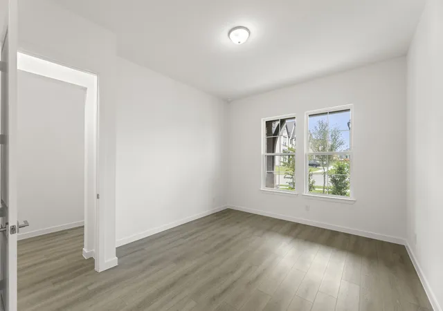 Photo 4 of Single family home for sale at 6805 Cater Trl, Mc Kinney, TX 75071 | MLS# 21286292 | Listing updated on 2026-08-04